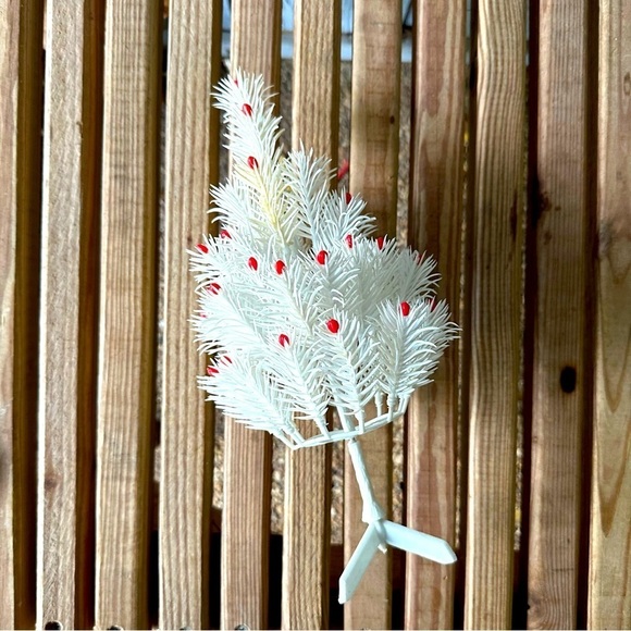 Vintage Christmas Tree Plastic White Red Thrifty's Drugstore Mini Tabletop 60s - Picture 1 of 11